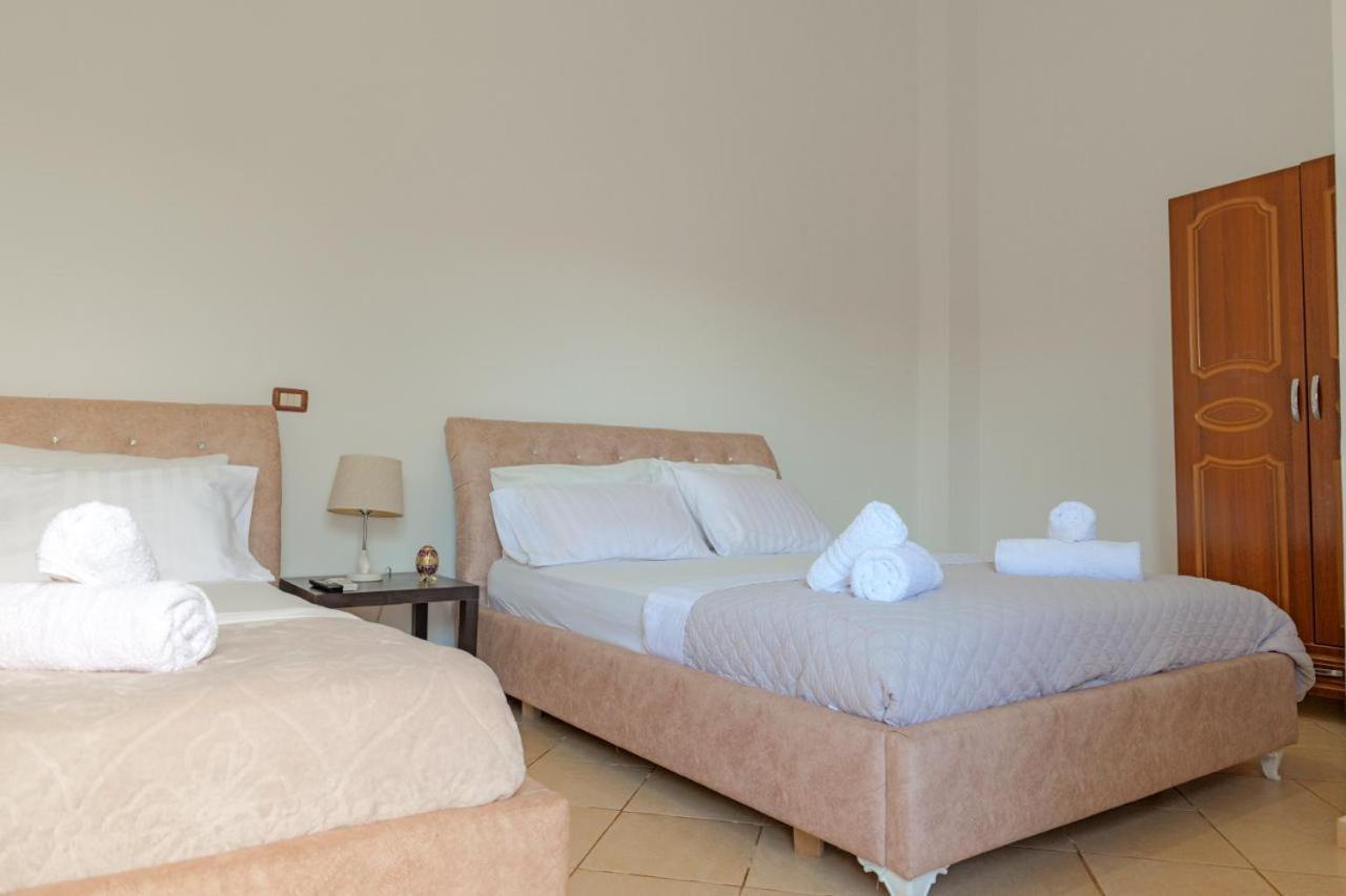 Sunflower Hotel Ksamil Eksteriør bilde