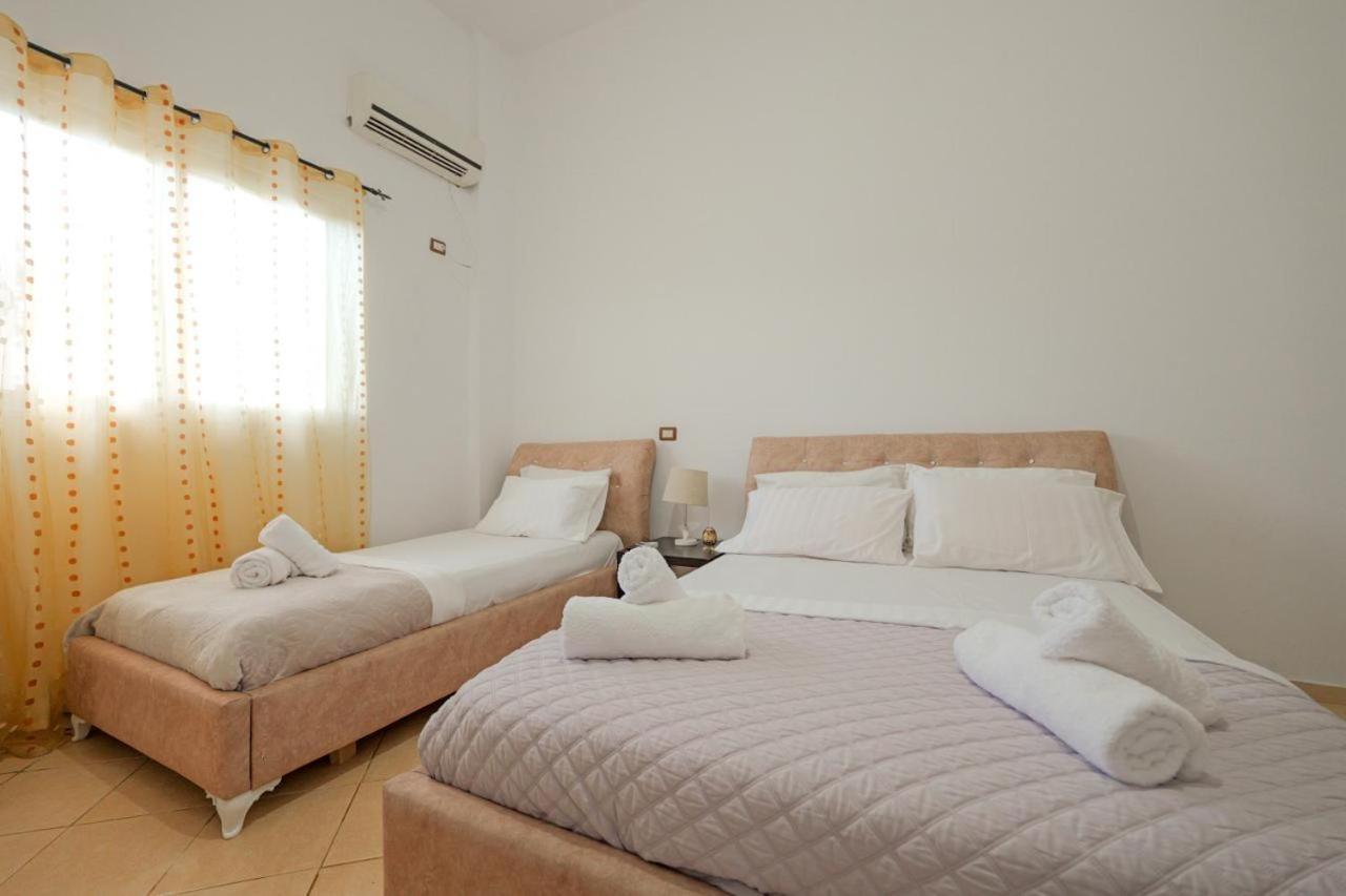 Sunflower Hotel Ksamil Eksteriør bilde