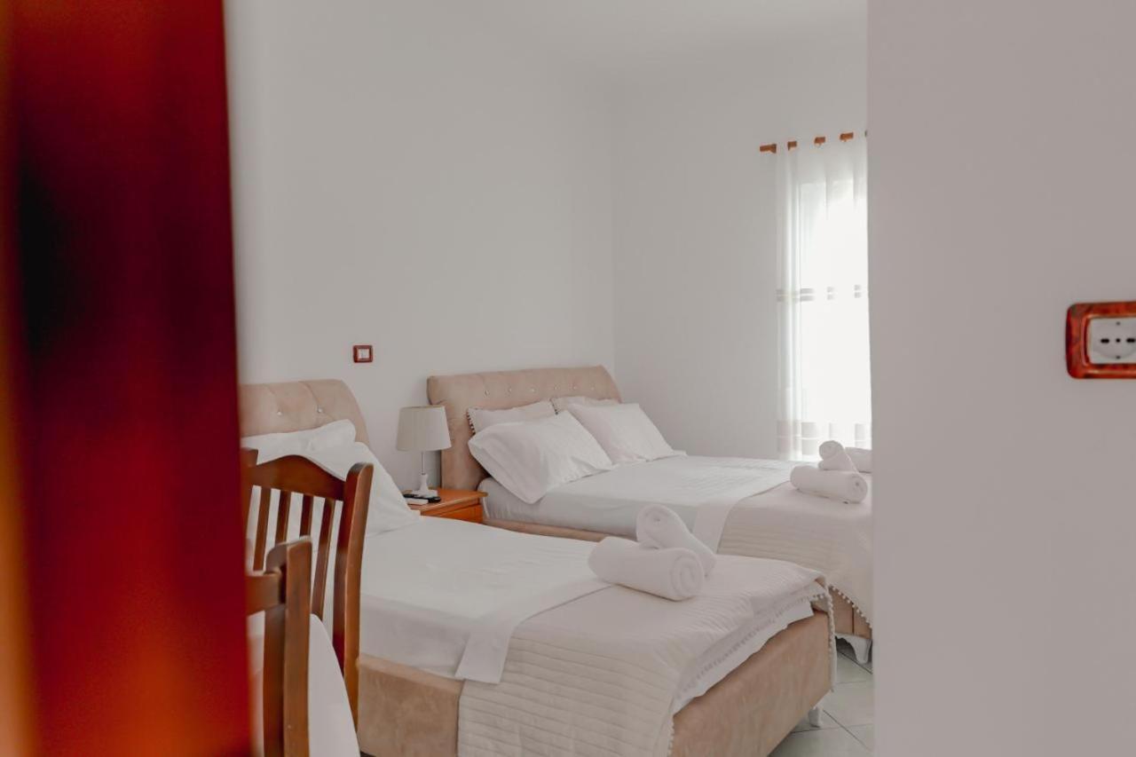 Sunflower Hotel Ksamil Eksteriør bilde