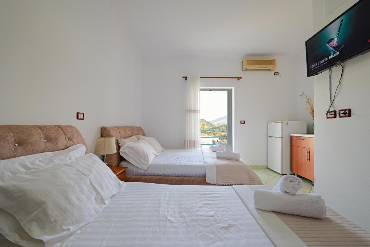 Sunflower Hotel Ksamil Eksteriør bilde